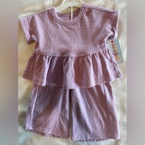 Cat & Jack Mauve Ribbed Knit Top and Wide Leg Pants Set. So cute!☺️ Size 12 mth.